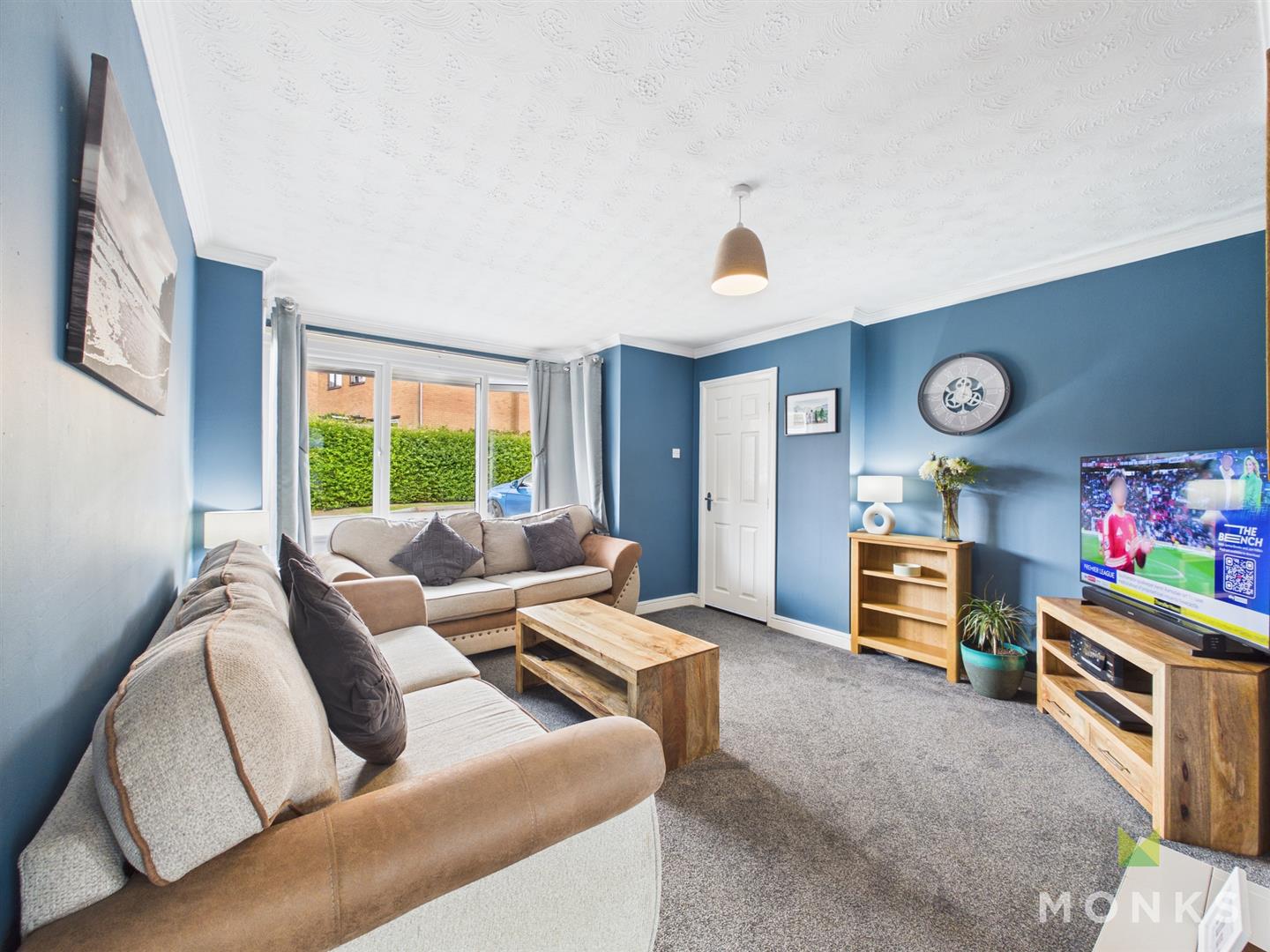 3 Buckingham Close, Oswestry, SY11 2XJ For Sale